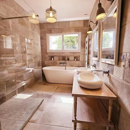 Апартаменты Saint-raphael Esterella Location 